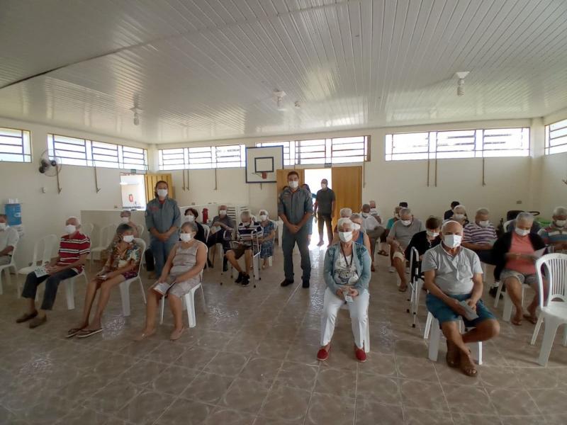 Palestra educativa com dicas de segurança doméstica para idosos da Vila da Fraternidade ocorreu nesta quinta 