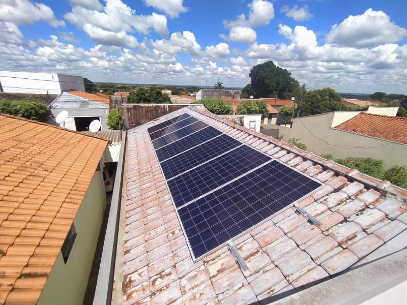 Clima quente do oeste paulista e alta luminosidade ao longo do ano favorecem uso da energia solar fotovoltaica