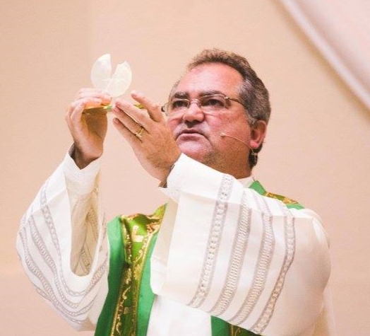 Padre Odair Calezulato assume hoje a Igreja Nossa Senhora Aparecida, na Vila Marcondes