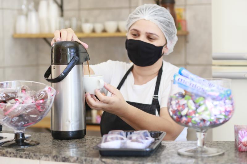 Tradicional cafezinho sofreu reajustes recentes nas cafeterias de Prudente, que também absorvem alta para valor da bebida não ficar ainda mais caro