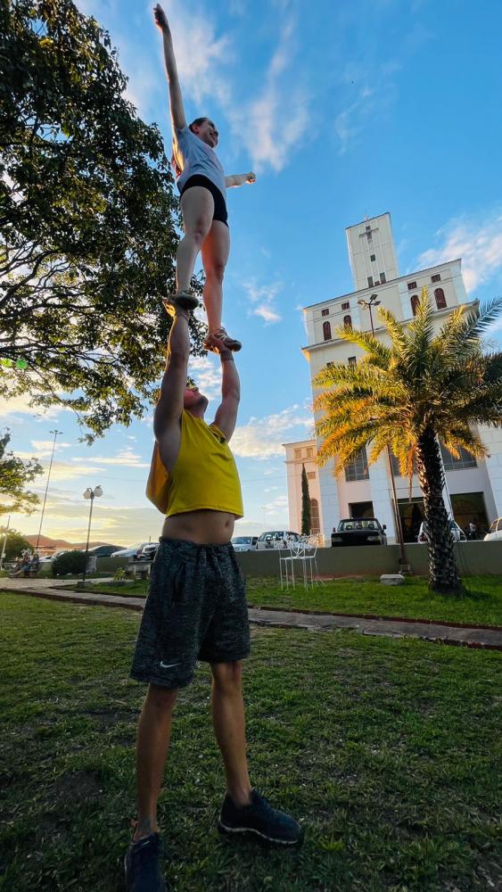 Conexão, força e beleza a partir da junção de movimentos viram coreografias sensacionais