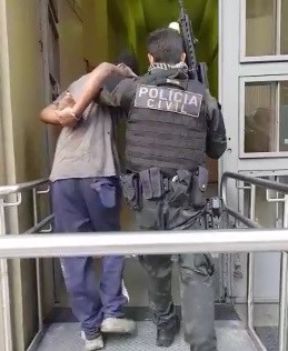 Indivíduos foram presos durante a Operação Neighborhood em São Paulo nesta segunda-feira