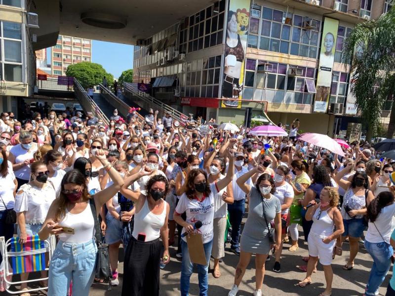 Categoria entrou em greve após não receber reajuste do piso nacional