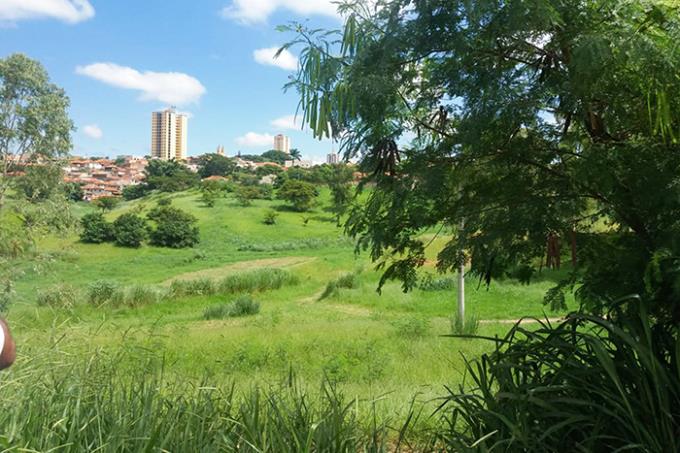 Área verde, de esportes e lazer em local que já foi lixão de Prudente, perto do Lar Santa Filomena