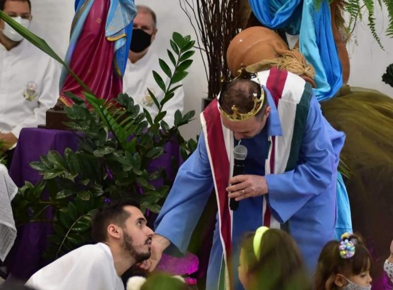 Encenação teve início no Domingo de Ramos, com Jesus ali presente
