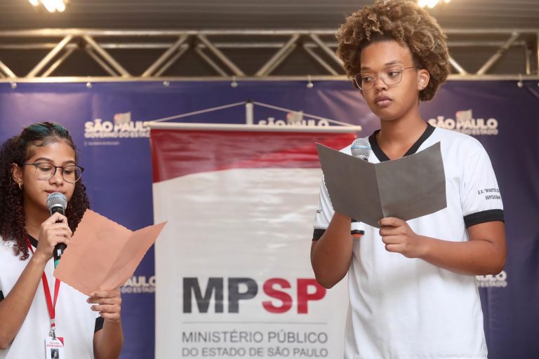 Abertura aconteceu presencialmente na Escola Estadual Winston Churchill, em Sertãozinho (SP)