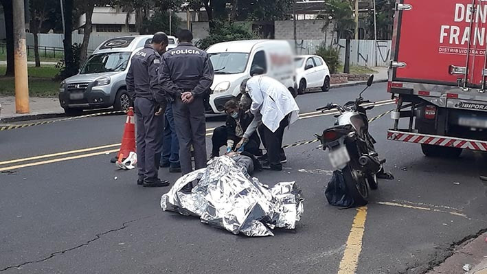 Vítima chegou a ser socorrida por unidade de resgate, mas não resistiu