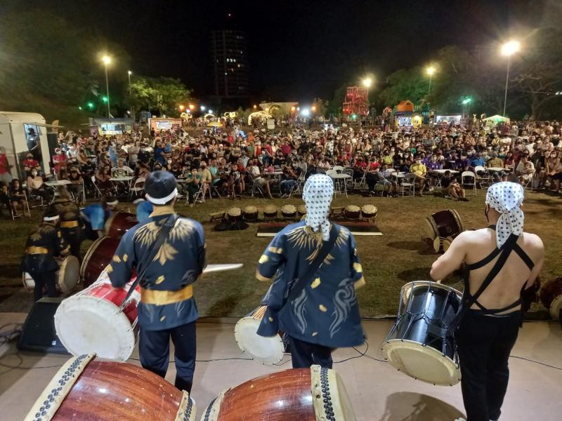 Podem participar do chamamento produtores culturais, grupos artísticos e artistas independentes