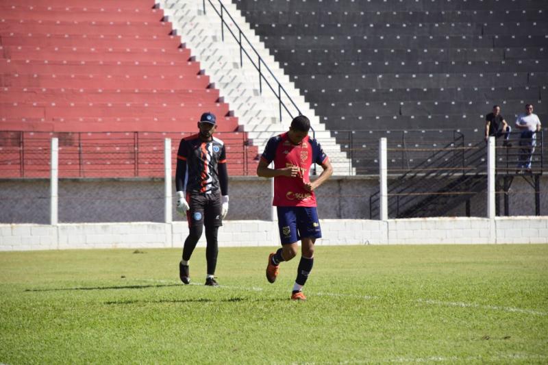 Dí Maria brilhou novamente; atacante fez 2 gols na vitória do Grêmio Prudente por 3 a 0 contra o Azulão