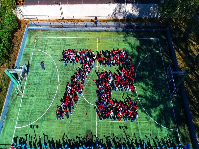 Escola Estadual Professor Ivo Liboni, em Regente Feijó, festejando seus 72 anos