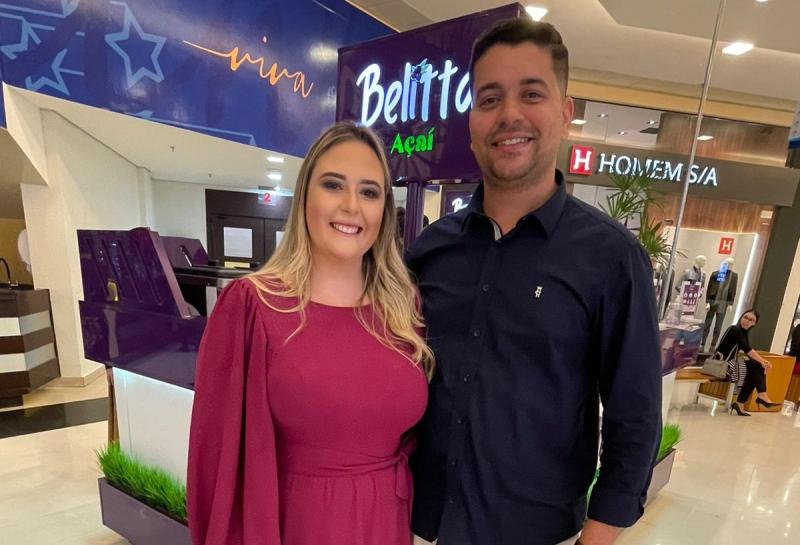 ISABELLE E THIAGO BARRETO INAUGURARAM O QUIOSQUE BELITTÁ AÇAI, NO PRUDENSHOPPING