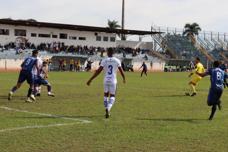 No último jogo no Brenão, Osvaldo Cruz empatou em 2 a 2 com Itararé 