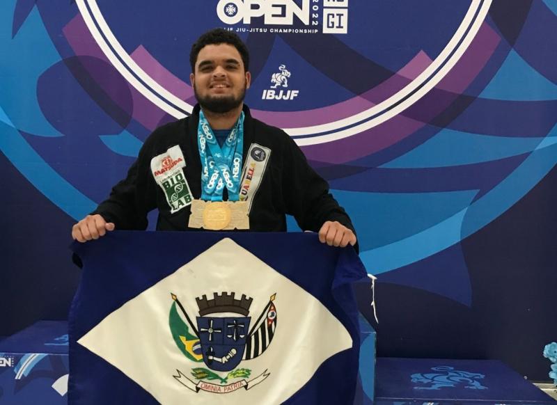 Vai longe! Mais três medalhas pra conta do machadense Lucas Porto Rodrigues