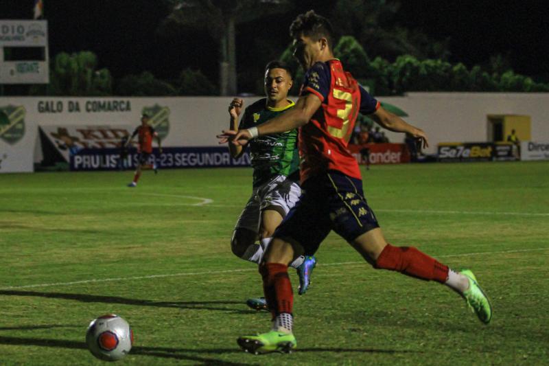 Na 1ª rodada da segunda fase, Grêmio superou XV de Jaú, no Estádio Zezinho Magalhães, por 2 a 0