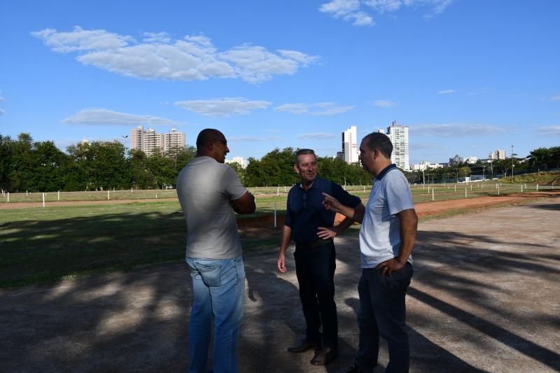 Trabalhos, realizados hoje, foram acompanhados pelo prefeito e profissionais da área esportiva