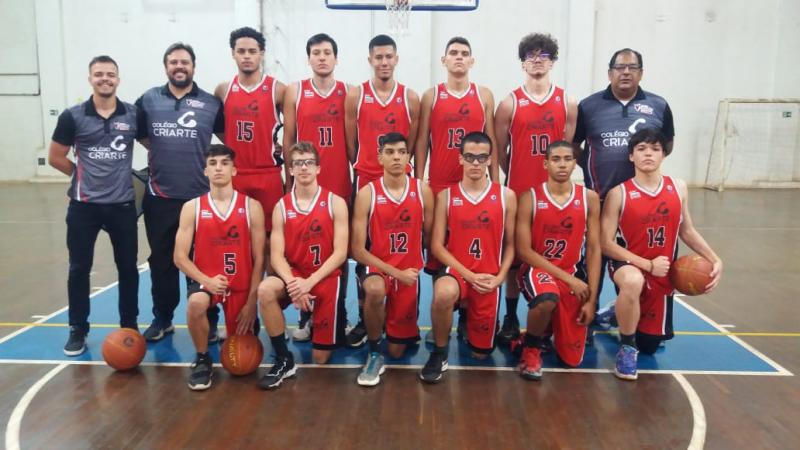 Equipe masculina, comandada por Negativo, fez um jogo emocionante e venceu Catanduva de virada por 45 a 44