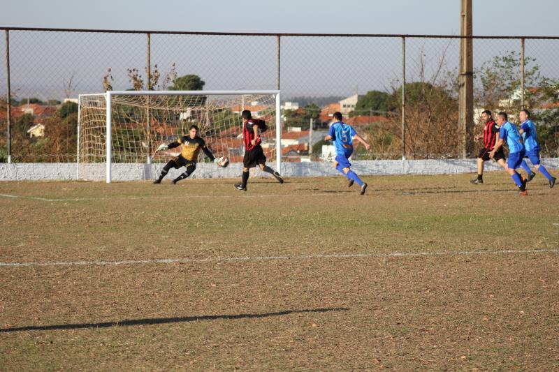 Jogos foram realizados nos campos de futebol da AABB de Venceslau