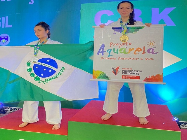 Maria Clara Buguas ficou em 1º lugar no Shiai e subiu no lugar mais alto do pódio 