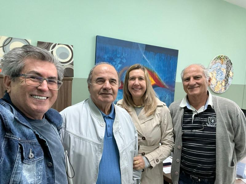 Henrique Chagas, presidente; Jorge Isper, segundo vice; Denise Trentin, diretora; e Lourenço, conselheiro
