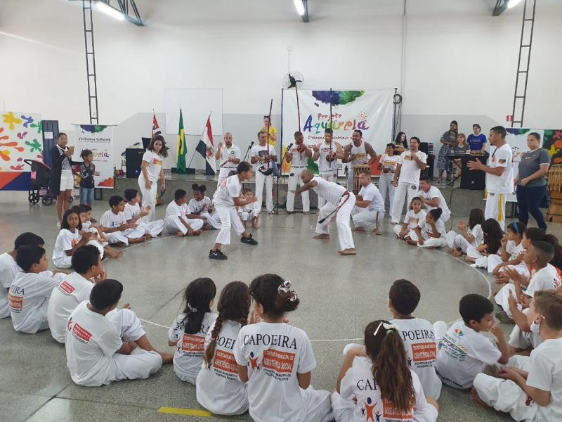 Atividade ocorreu no sábado de manhã, na sede do Projeto Aquarela, na Cidade da Criança