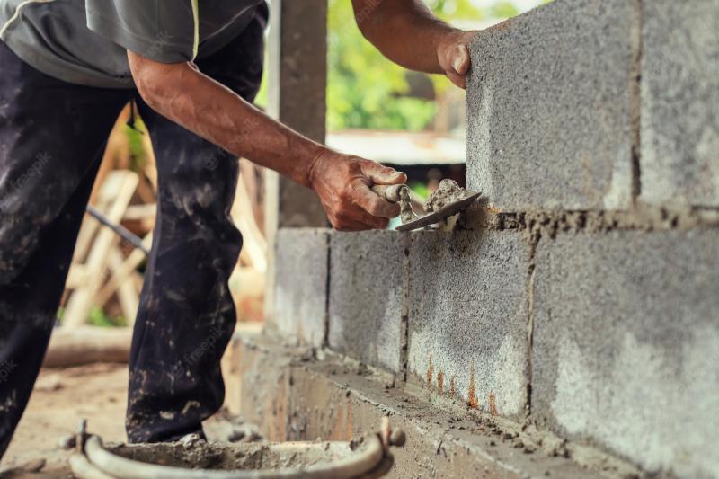 Setor da construção civil continua com muitas oportunidades, mais de 80 entre servente de pedreiro e pedreiro