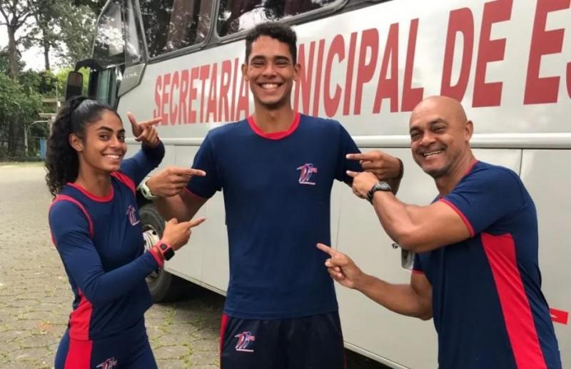 Inaldo Sena e sua prole campeã, Maria Victória e João Victor