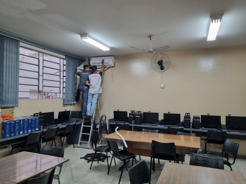 Oito escolas e três creches da rede municipal de Machado vão receber aparelhos de ar-condicionado