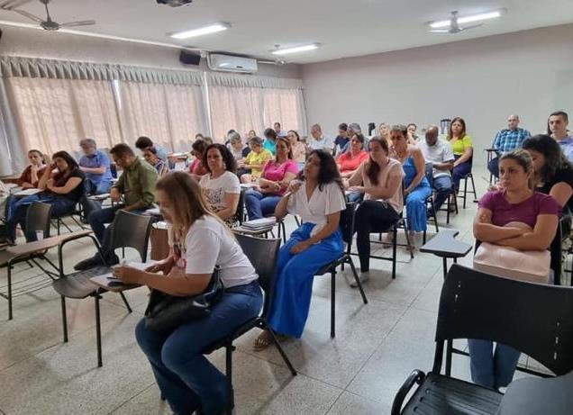 Encontro foi no auditório da Fundação Mirim