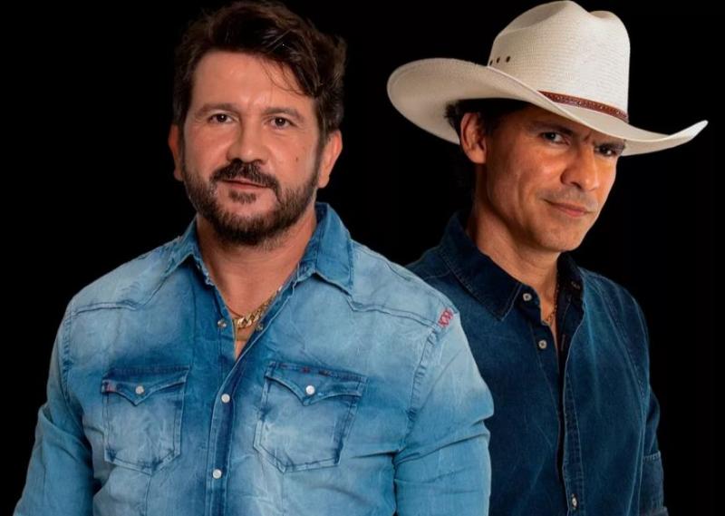 Dupla Jads & Jadson se apresenta hoje para o público no Rosana Rodeo Show