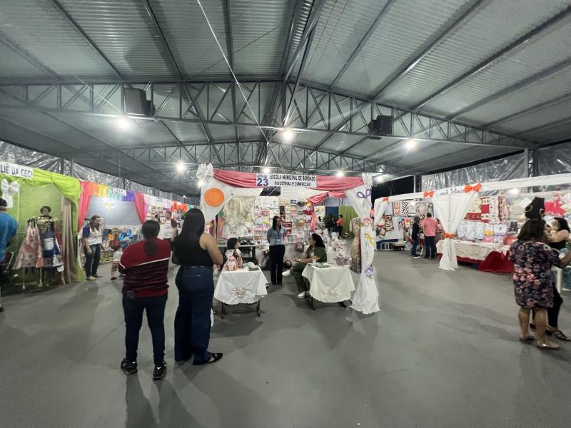 PAVILHÃO DA FEIRA DO BORDADO, EM SANTO ANASTÁCIO