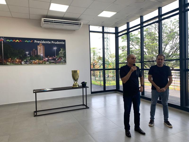 Parceria entre Grêmio Prudente e a Energisa para projeto social foi assinada ontem