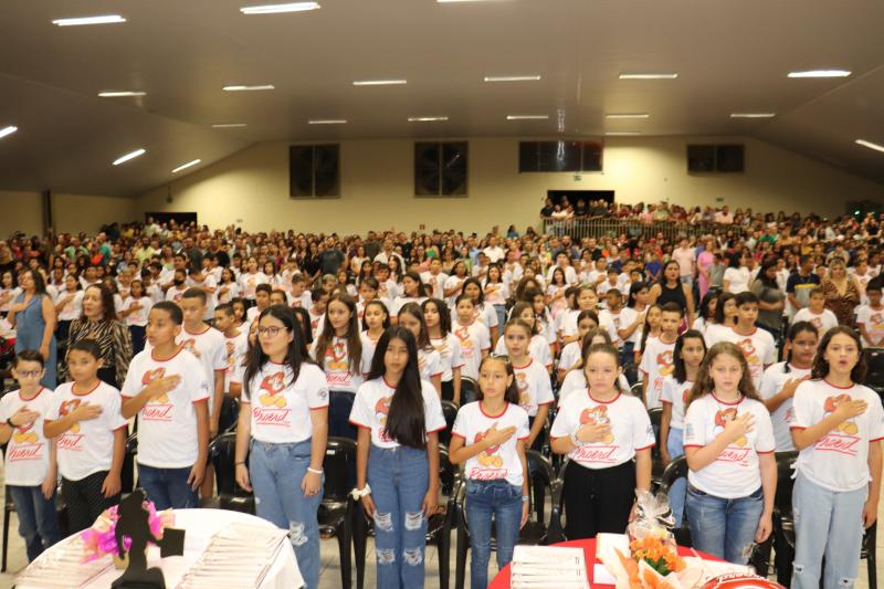 Em Pirapozinho, 330 alunos receberam certificado do Proerd