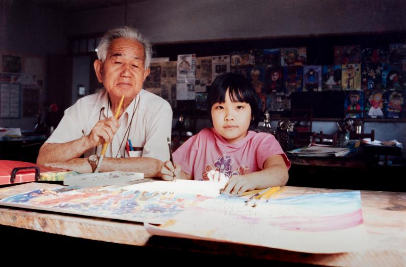 Filme resgata memórias de alunos, familiares e amigos para evocar os ensinamentos de Sawada Sensei