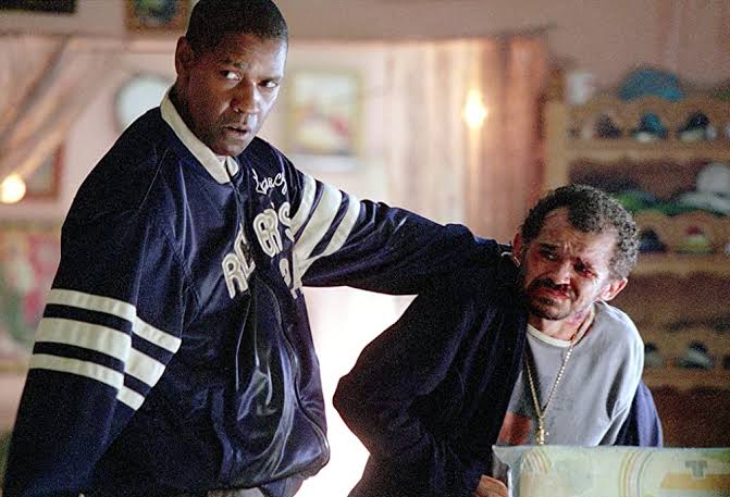 No cinema, Gero Camilo atuou no filme “Chamas da Vingança”, de Tony Scott com Denzel Washington