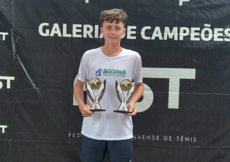 Luca vai acumulando troféus em uma promissora carreira no tênis