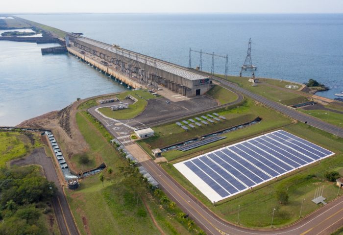 Cesp iniciou abertura das comportas do vertedouro da usina hidrelétrica de Porto Primavera