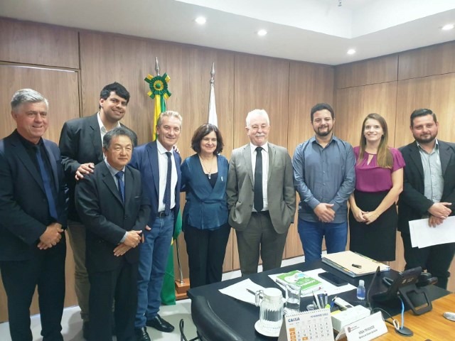 Prefeitos foram recebidos pela ministra nesta quarta-feira, em Brasília