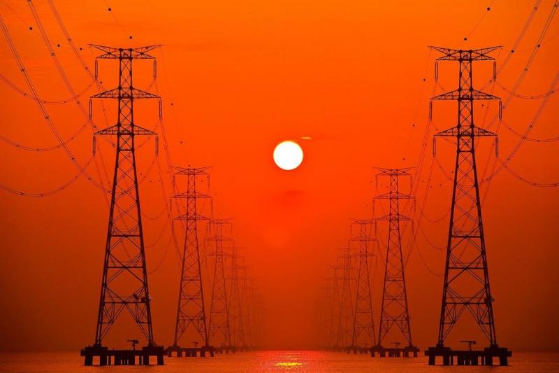 Com aumento de subsídios e impostos, conta de luz subiu bem mais do que custo de geração de energia no país desde 2015