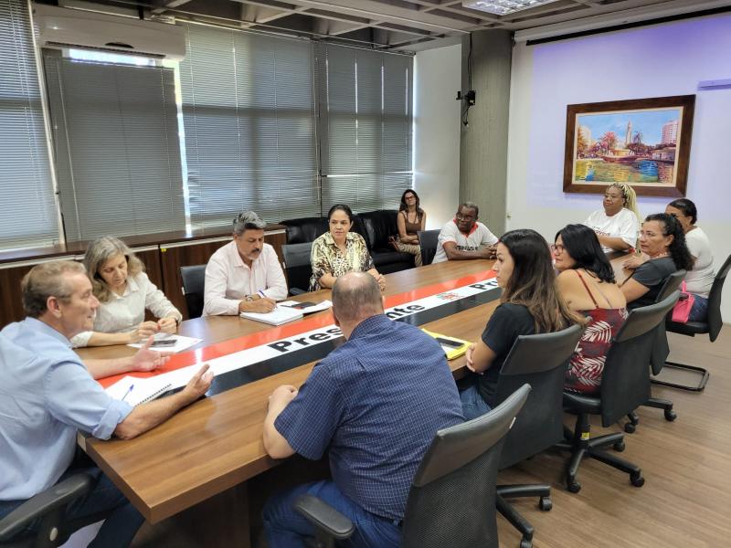 Encontro ocorreu na tarde desta terça-feira, no gabinete