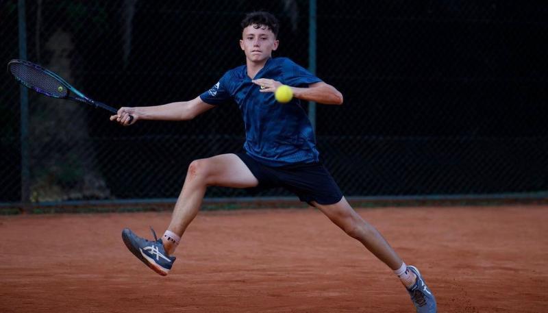 Com essa vitória de ontem, Luca está garantido entre os 32 tenistas que vão disputar o torneio