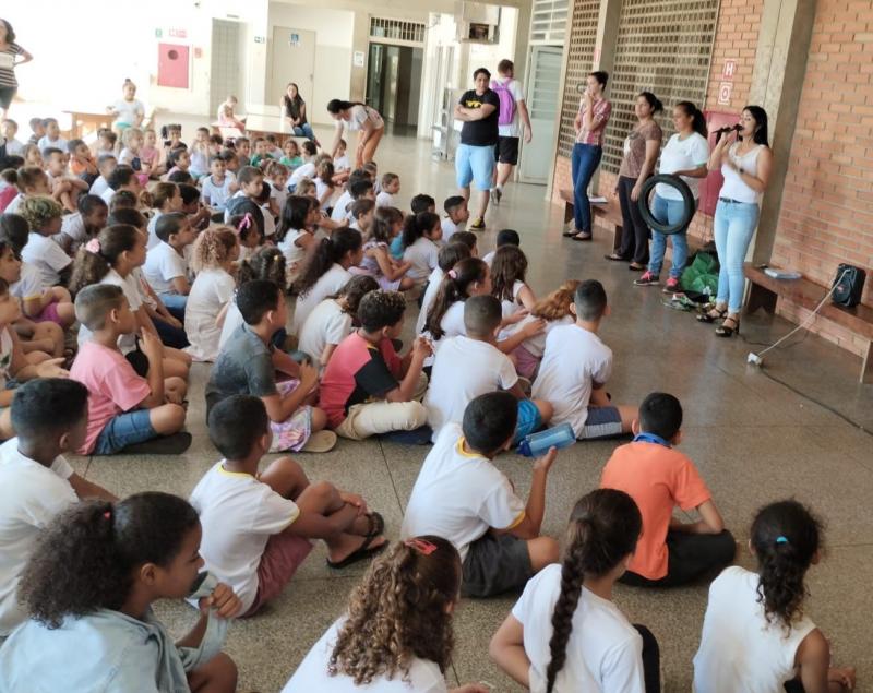 Ações são realizadas nas escolas da cidade como forma de prevenção