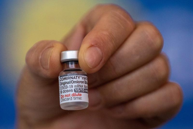 Vacinação com dose bivalente foi ampliada para pessoas a partir de 12 anos com comorbidades