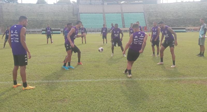 Com foco no reencontro com o São José, Grêmio Prudente treinou hoje no Prudentão  