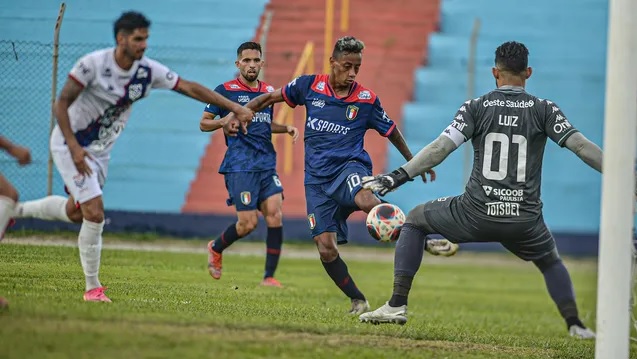 Camisa 10 do Suzano, Gabriel Mendes novamente teve destaque na vitória do Javali sobre o Grêmio Prudente 