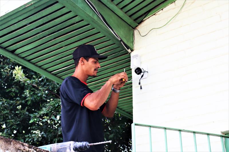 Prefeitura de Rancharia iniciou instalação de câmeras de monitoramento nas unidades escolares