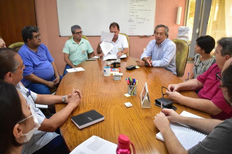 Reunião entre direção da FCT Unesp e Itesp para definir processo de fornecimento de alimentos ao restaurante universitário via programa PPAIS