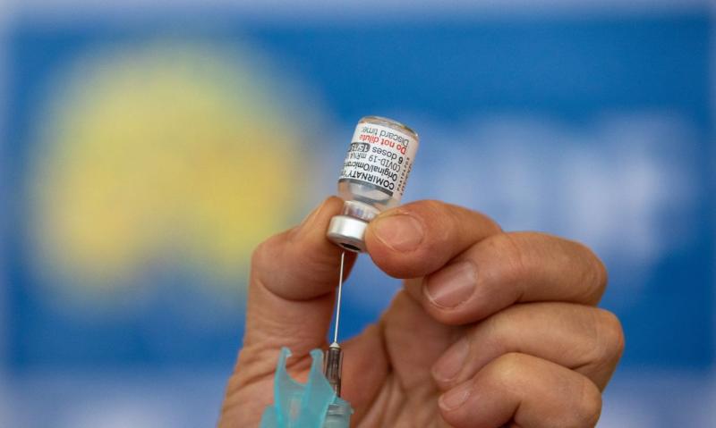 Vacina bivalente é disponibilizada para toda a população acima de 18 anos