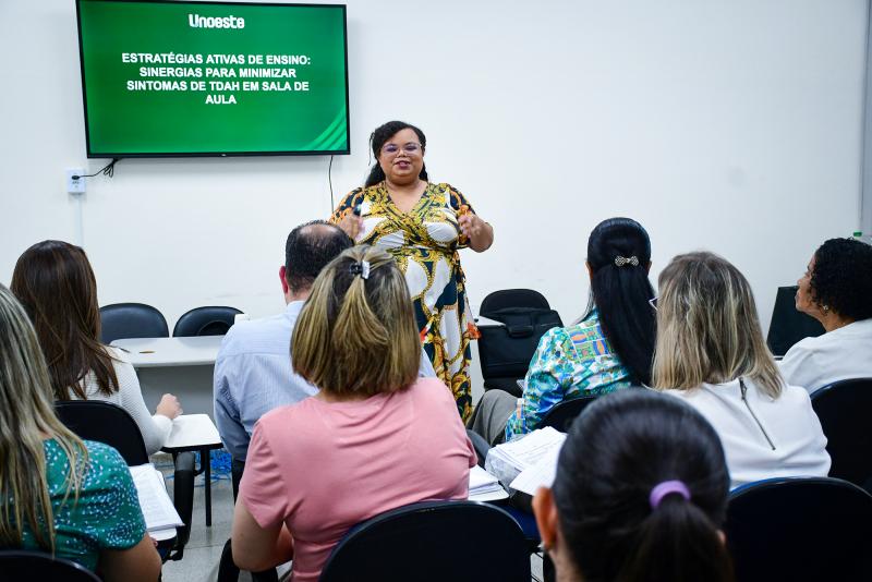 Formação foi ministrada a professores da rede municipal de Educação