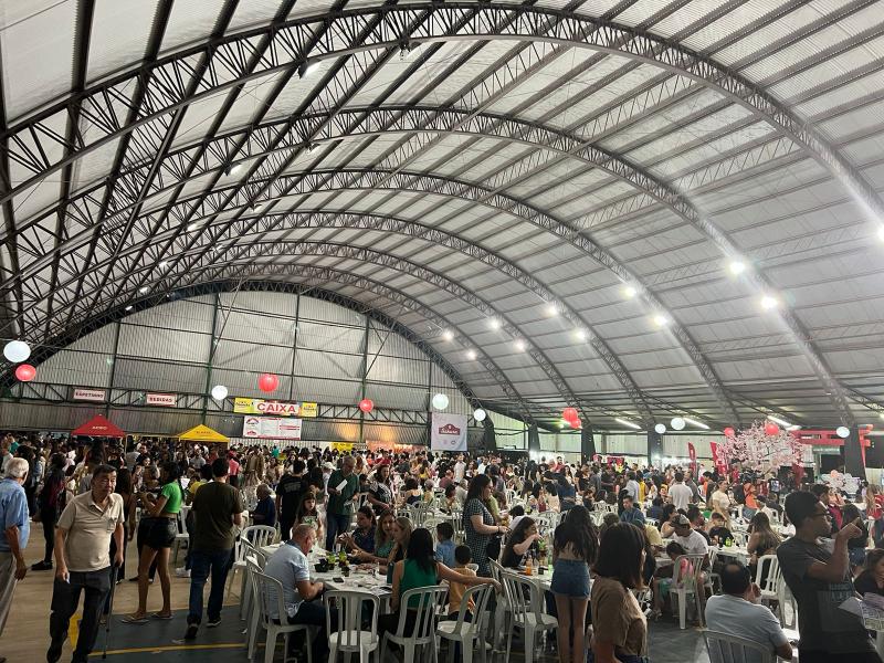 Para 2023, a praça de alimentação da Nikkei Fest foi ampliada