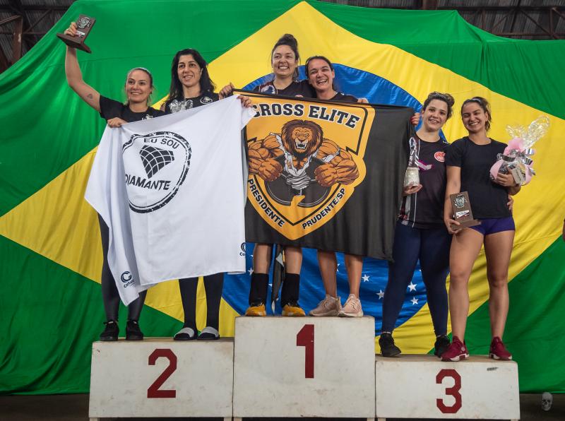 Pódio todo prudentino das vencedoras da categoria civil feminino